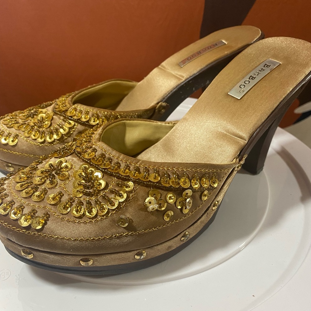 Bamboo women’s gold mules, great detail super comfy